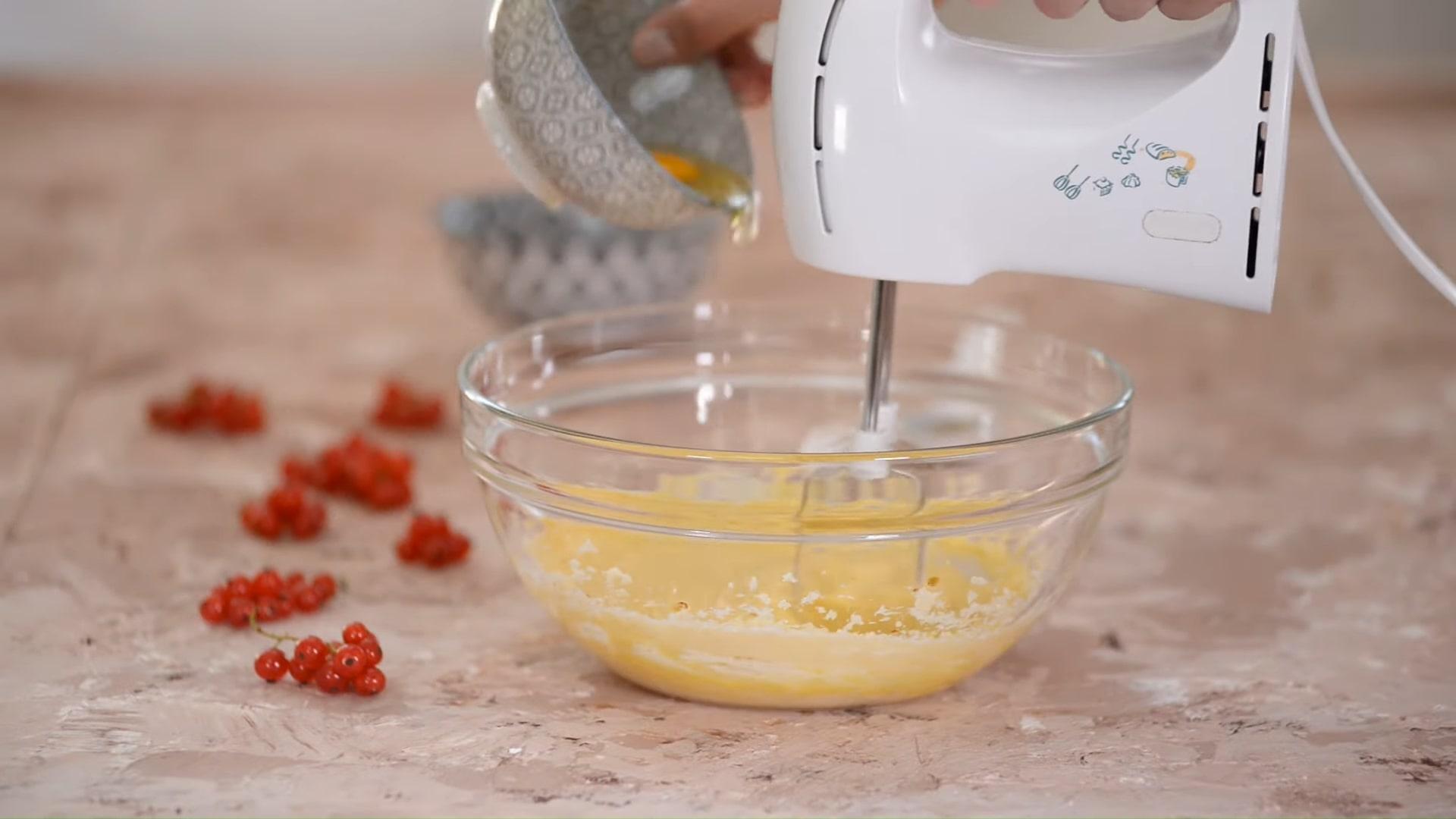 Opskrift på røde ribsmuffins - Trin 4