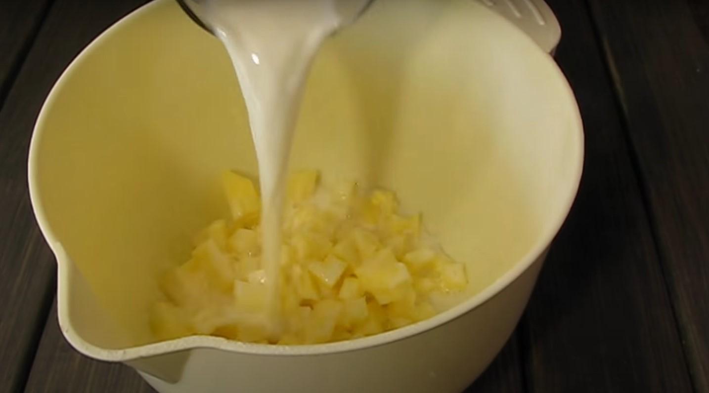 Recipe ng Apple Cinnamon Muffin - Hakbang 4