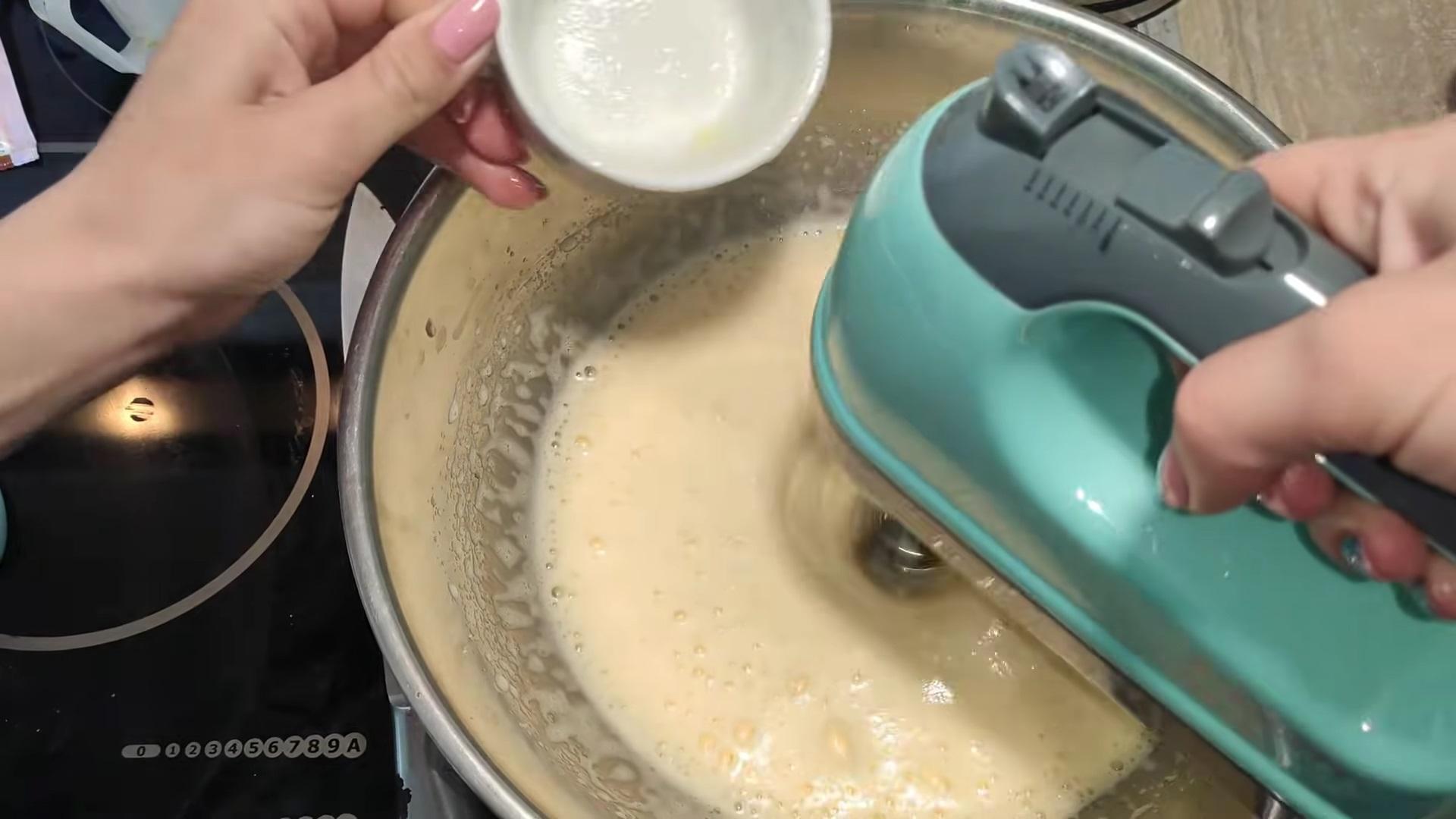 وصفة - كعكات بارني بالحليب المكثف - الخطوة 3