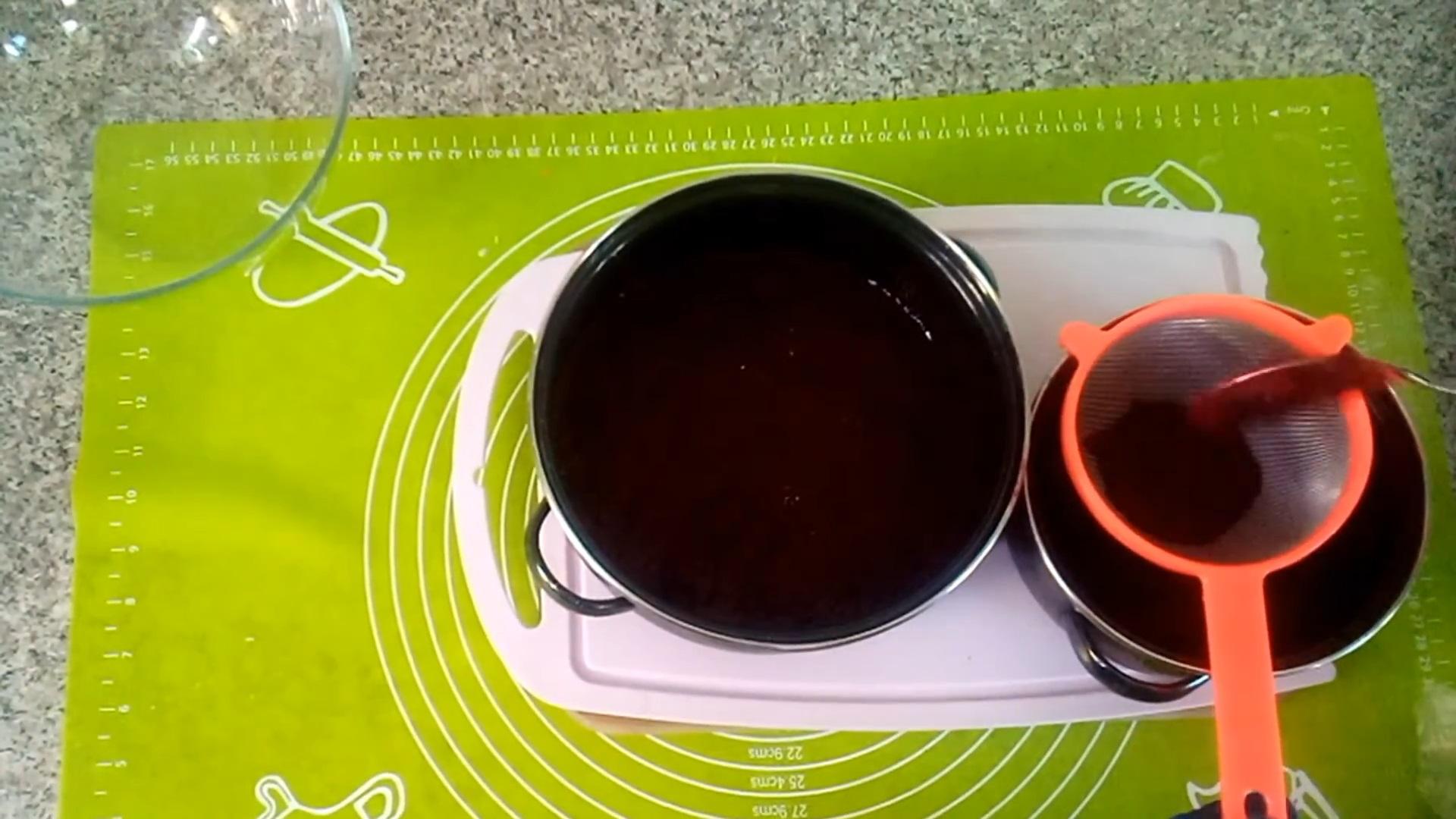 وصفة - آيس كريم إيطالي ناعم مع توت أسود - الخطوة 1