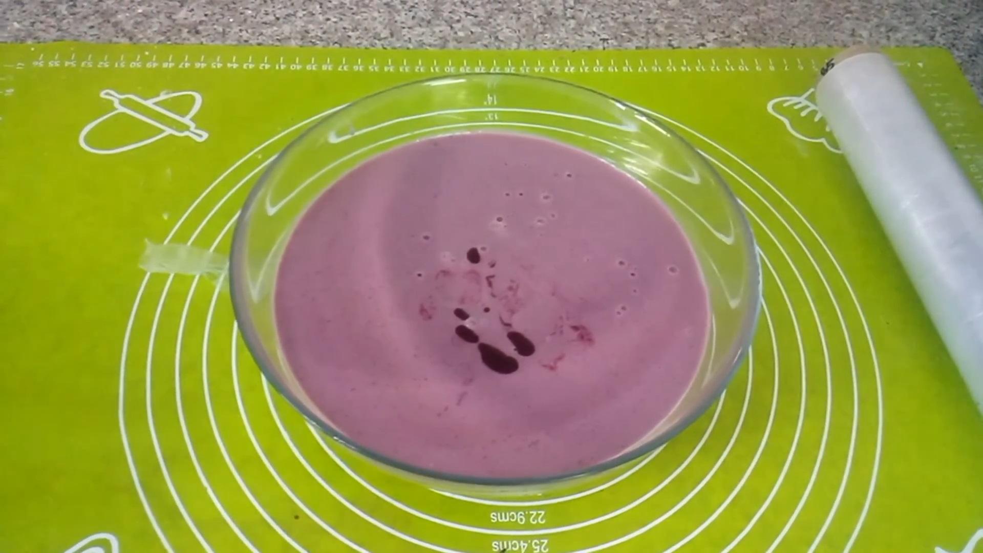 وصفة - آيس كريم إيطالي ناعم مع توت أسود - الخطوة 4