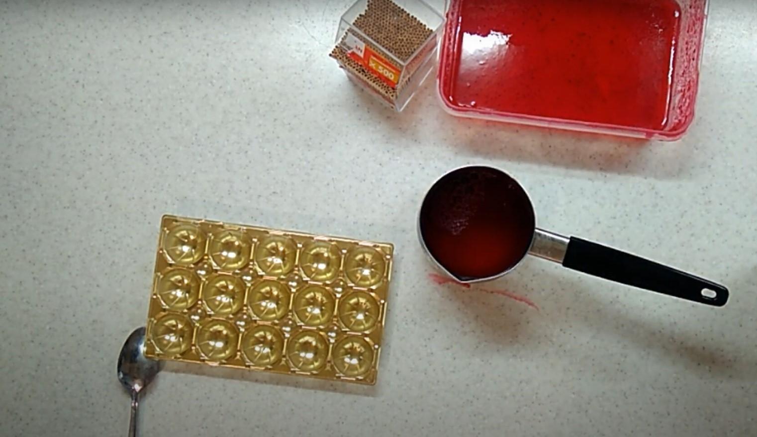 وصفة - مصاصات المربى: الطبخ مع الأطفال - الخطوة 2