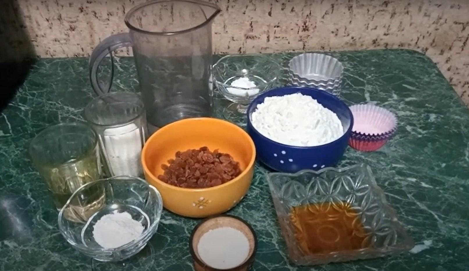 Opskrift - Rosinmuffins til fastetiden - Trin 1