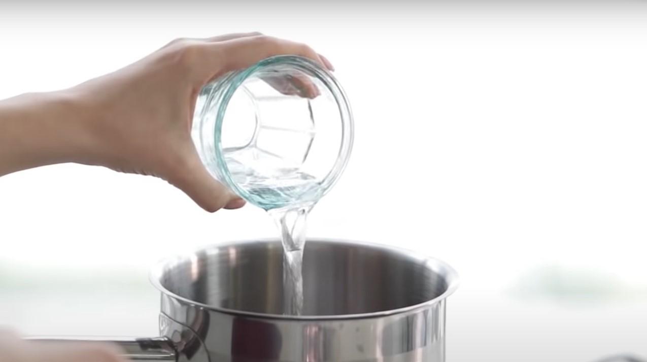 وصفة - كريمة التوت للكب كيك والمافن - الخطوة 3