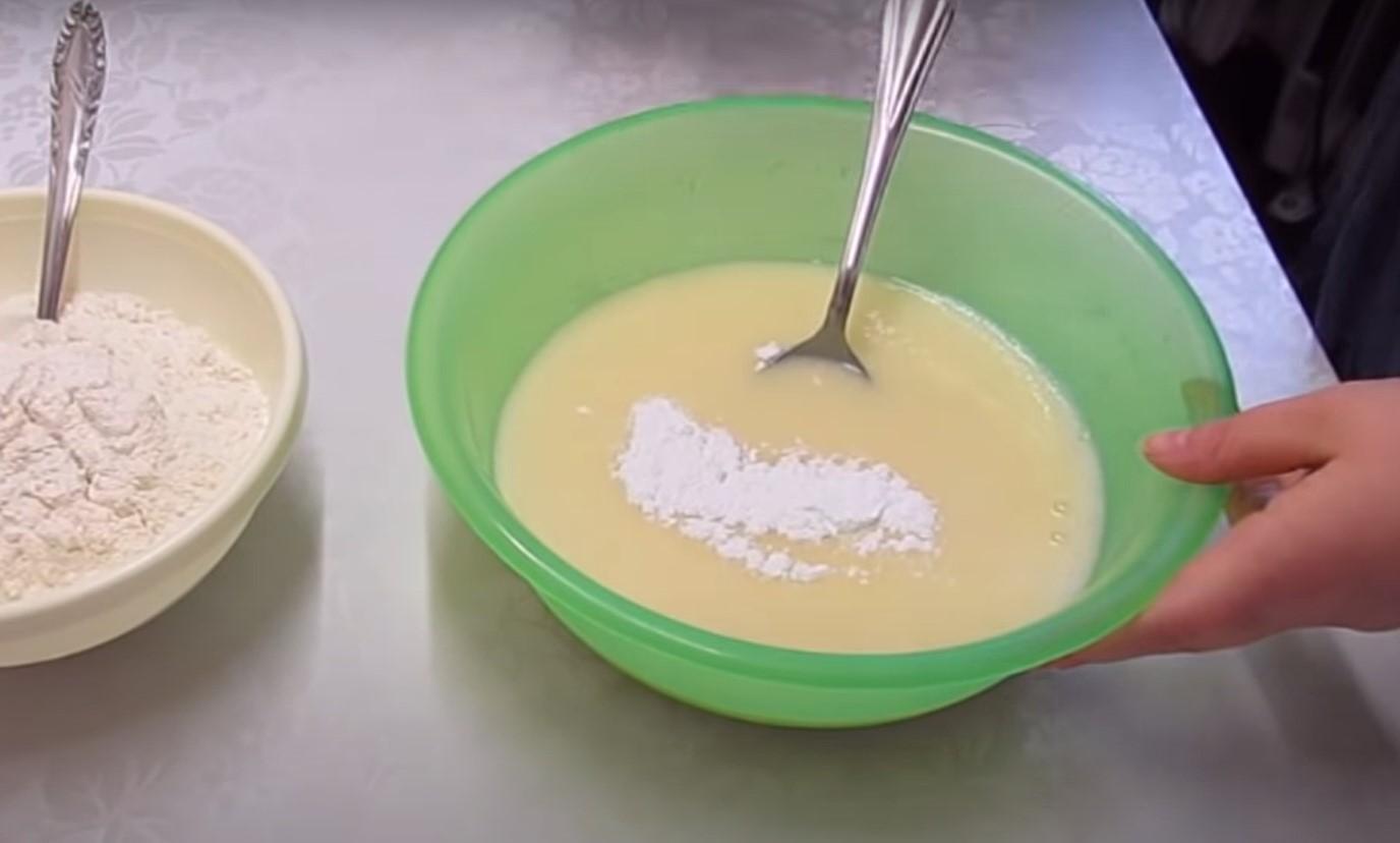 Opskrift - Ovnbagte kefirmuffins med rosiner - Trin 5