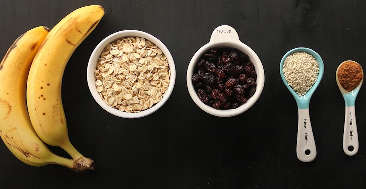 Recepta - Galetes de civada amb panses i sucre sense farina - Pas 1