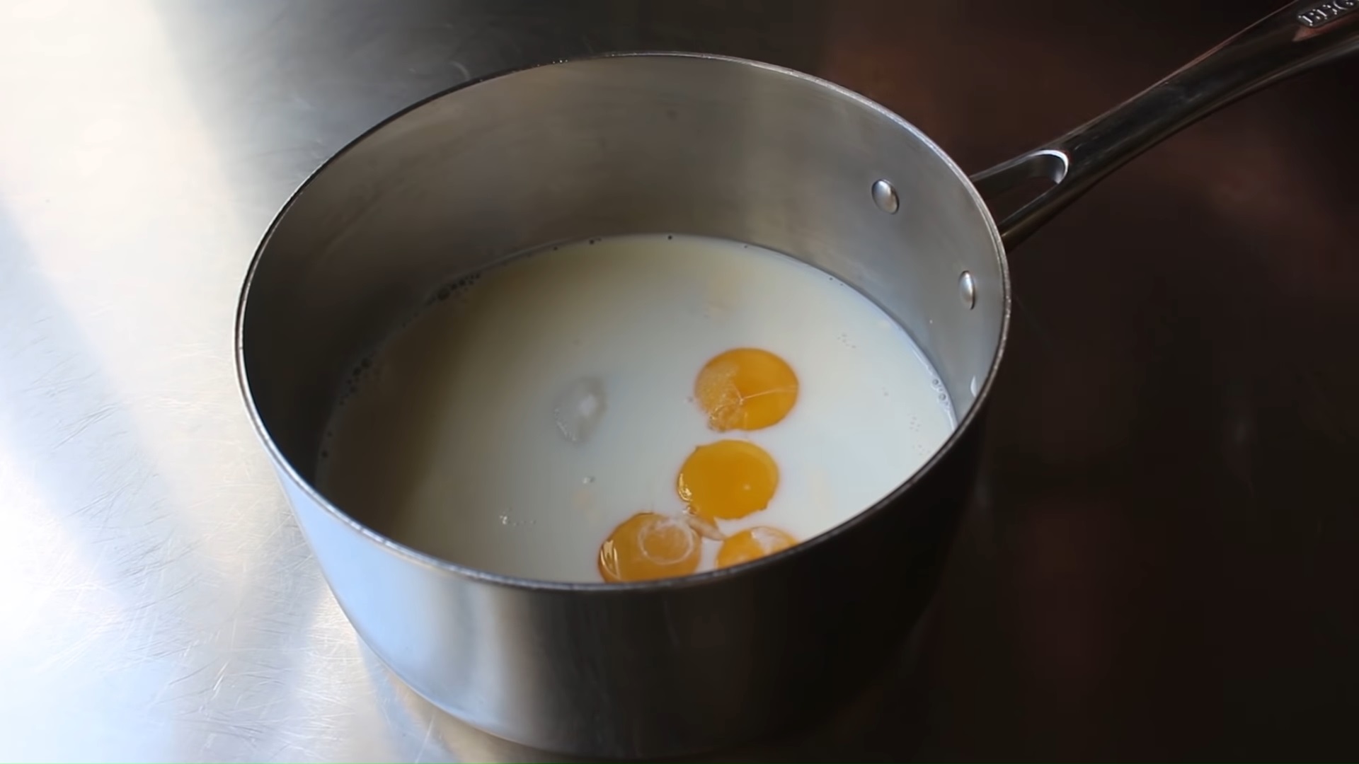 وصفة صنع الآيس كريم جيلاتو - الخطوة 1