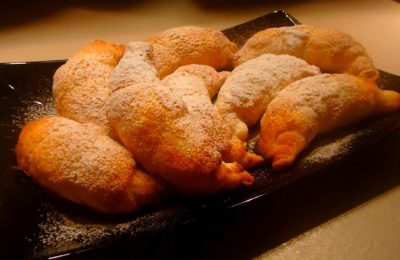 كرواسون كريمة اللوز - الخطوة 11