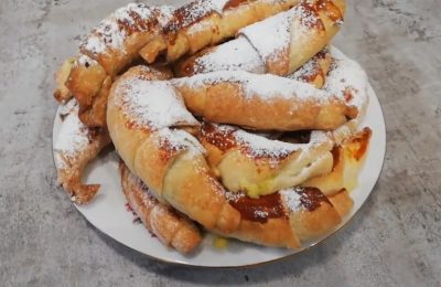 كرواسون مع الكاسترد - الخطوة 11