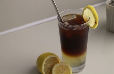 صورة لعصير الليمون والقهوة