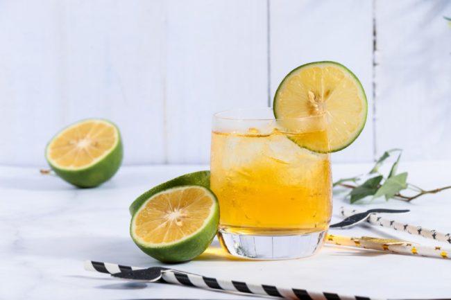 Decoración y presentación de limonada - foto 3