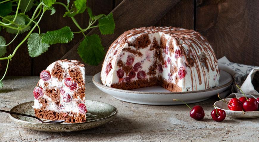 Pastís Pancho amb cireres i pinya