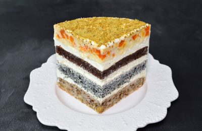 كعكة الجنرال الملكية: وصفة كلاسيكية خطوة بخطوة