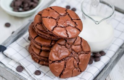 كوكيز براوني: وصفة كلاسيكية خطوة بخطوة