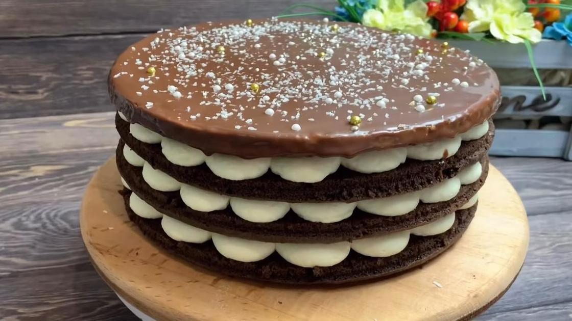 Whoopie koláč s kokosem