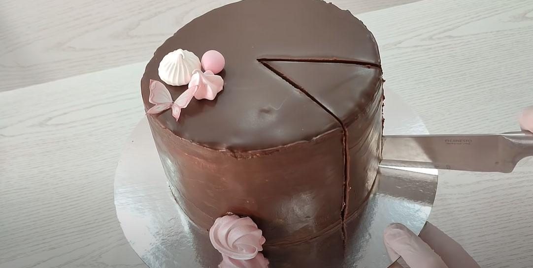 Pastís de xocolata casolà