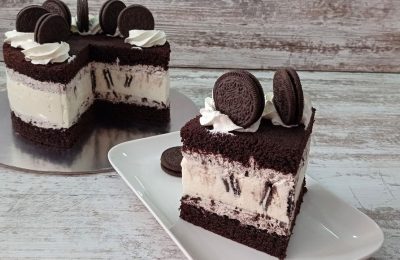 كعكة أوريو: وصفة كلاسيكية خطوة بخطوة