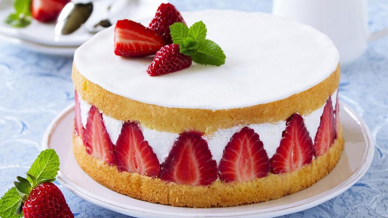 Pastís Fraisier amb merenga