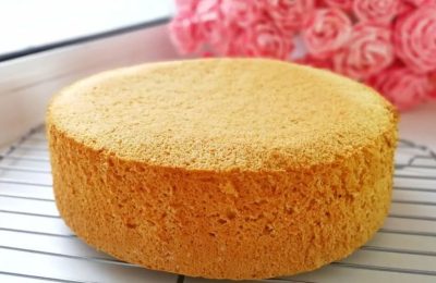 كعكة الموز الإسفنجية: وصفة كلاسيكية خطوة بخطوة