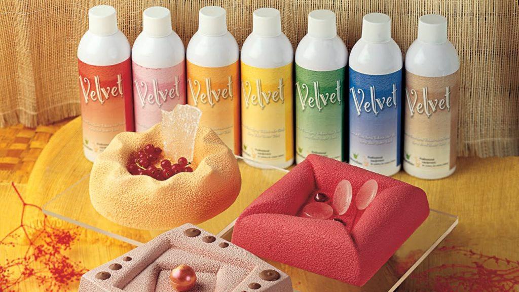 Velour per a pastissos en llaunes