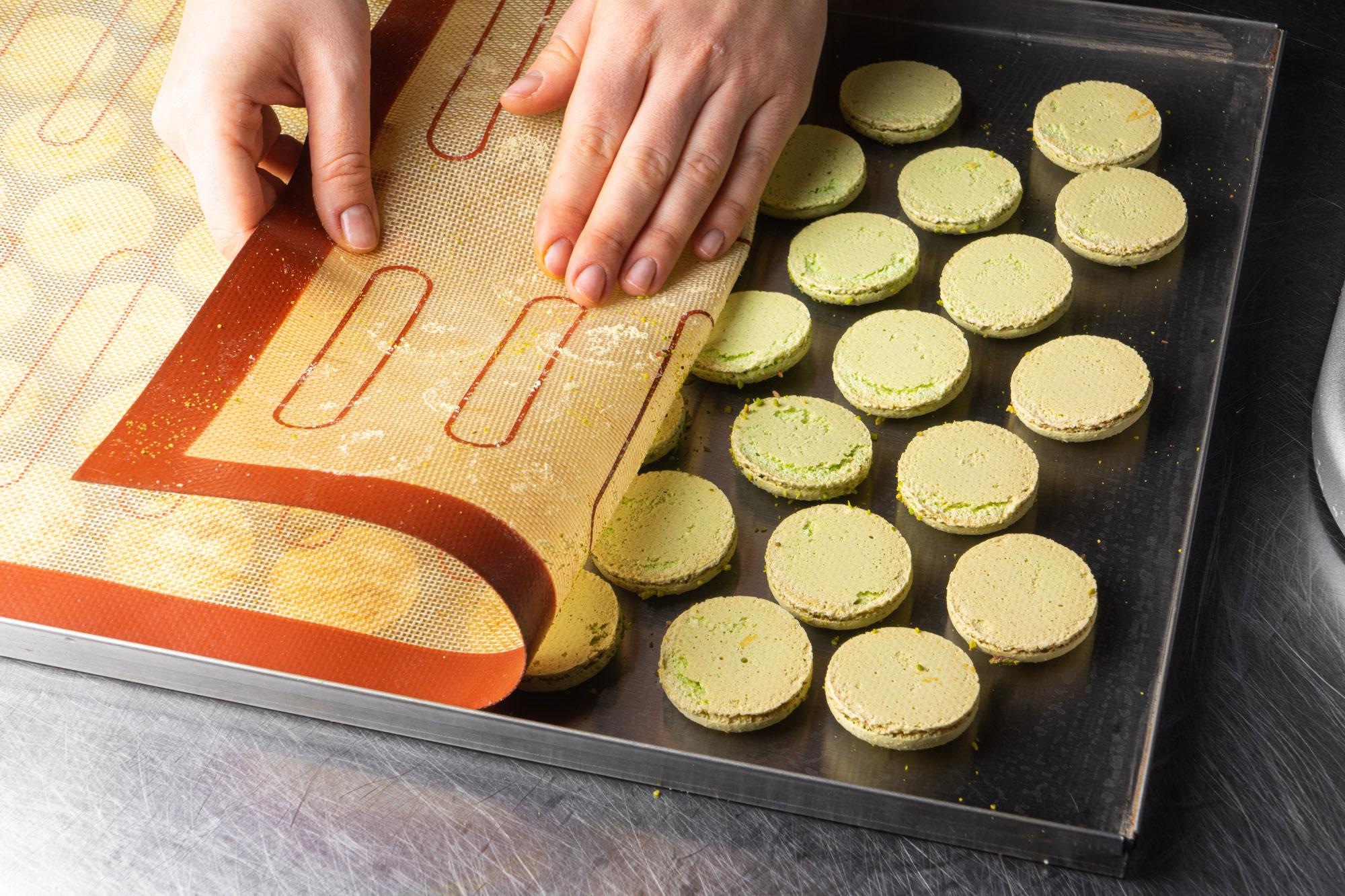 Com emmagatzemar correctament els adorns de macarons