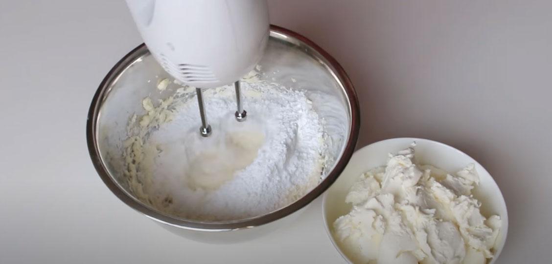 Preparació de formatge crema amb carbó de bambú - Pas 2