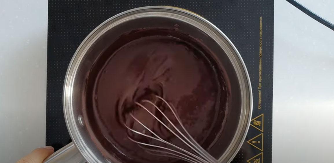 Glaça de xocolata amb llet i midó - pas 3