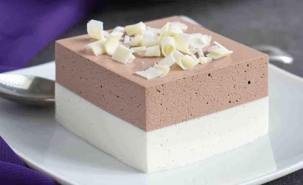 Suflé per a pastís de llet d'ocell