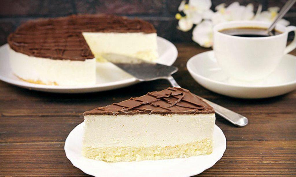 Pastís de llet d'ocell amb agar-agar