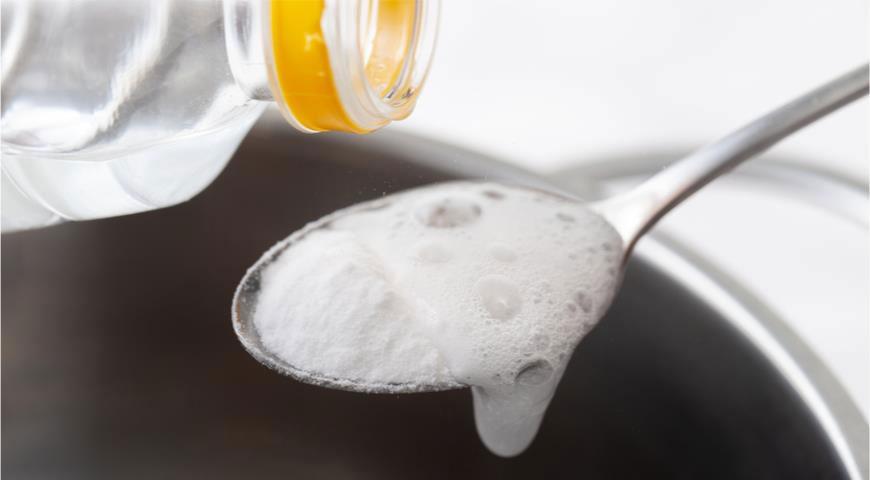 صودا الخبز المخففة بالخل