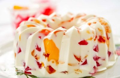 Blancmange mit Sauerrahm: ein klassisches Schritt-für-Schritt-Rezept