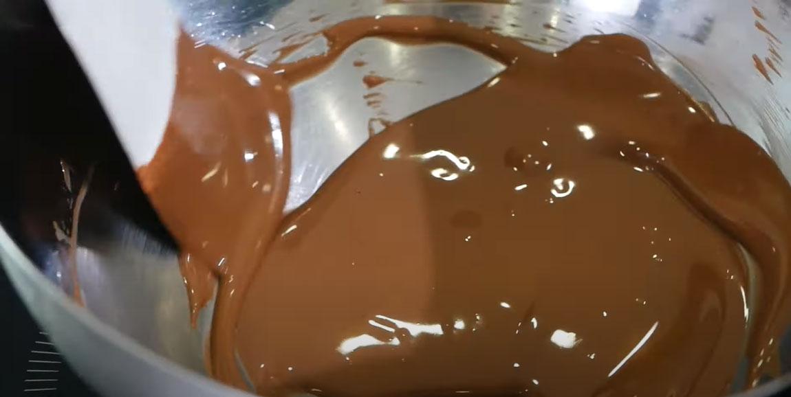 Instruccions pas a pas per fondre la xocolata al bany maria: pas 3