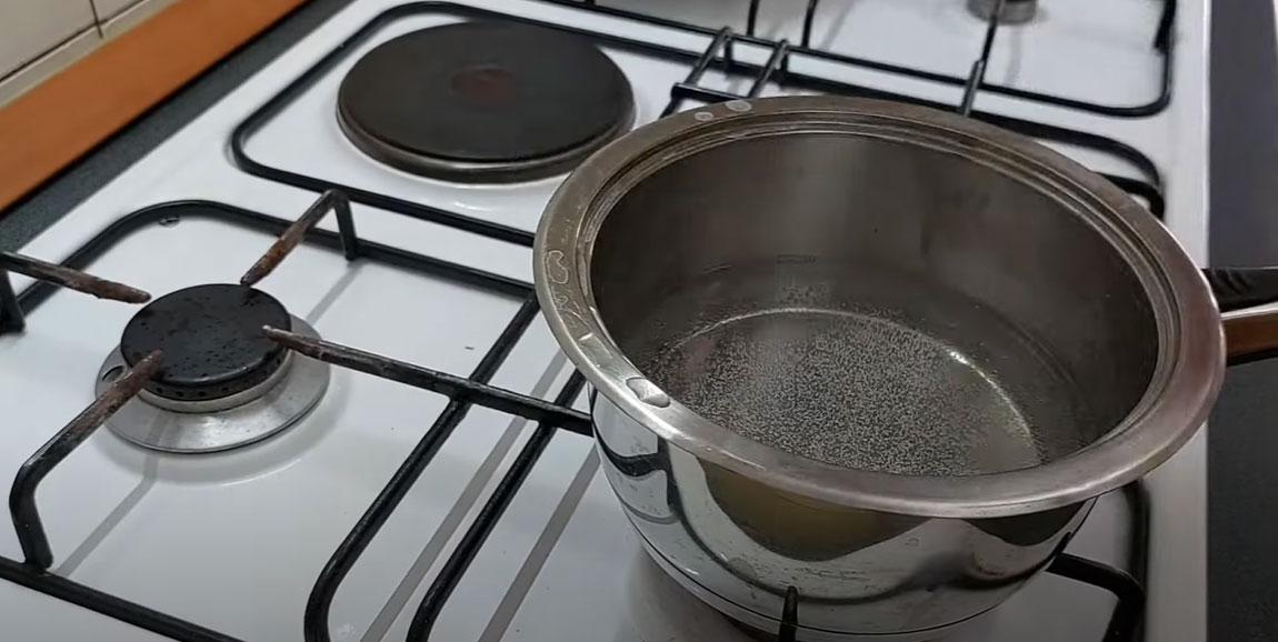 Preparació pas a pas del glaçat de xocolata - pas 2