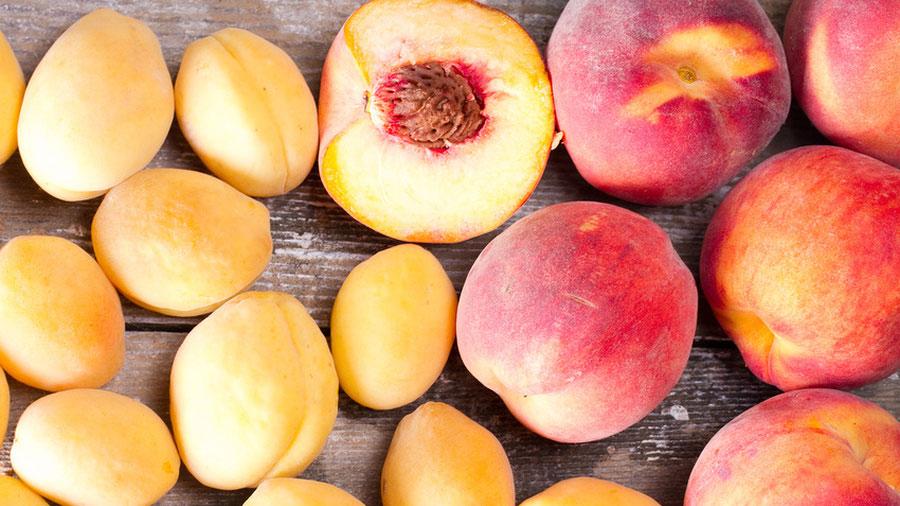 مزيج من نكهات الخوخ والمشمش