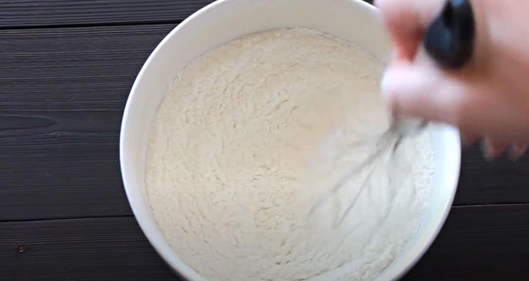 Recepta pas a pas de farina amb llevat - Pas 2
