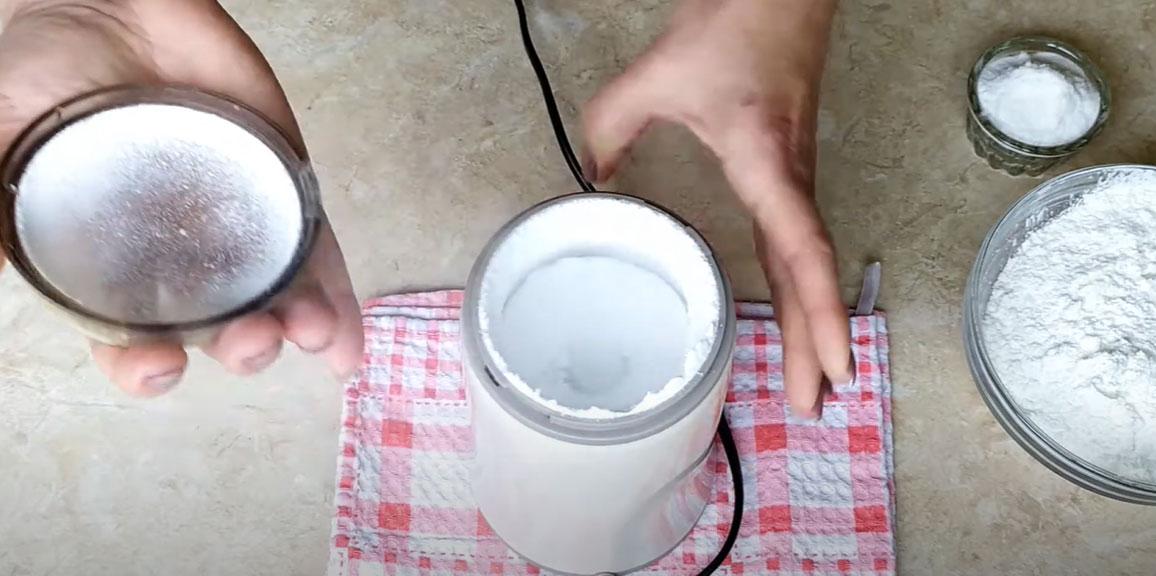 Recepta casolana de farina amb llevat - Pas 1