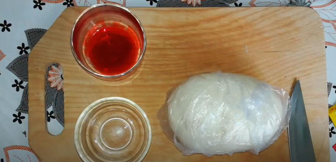 تلوين المصطكى بالصبغة الجافة - الخطوة 1