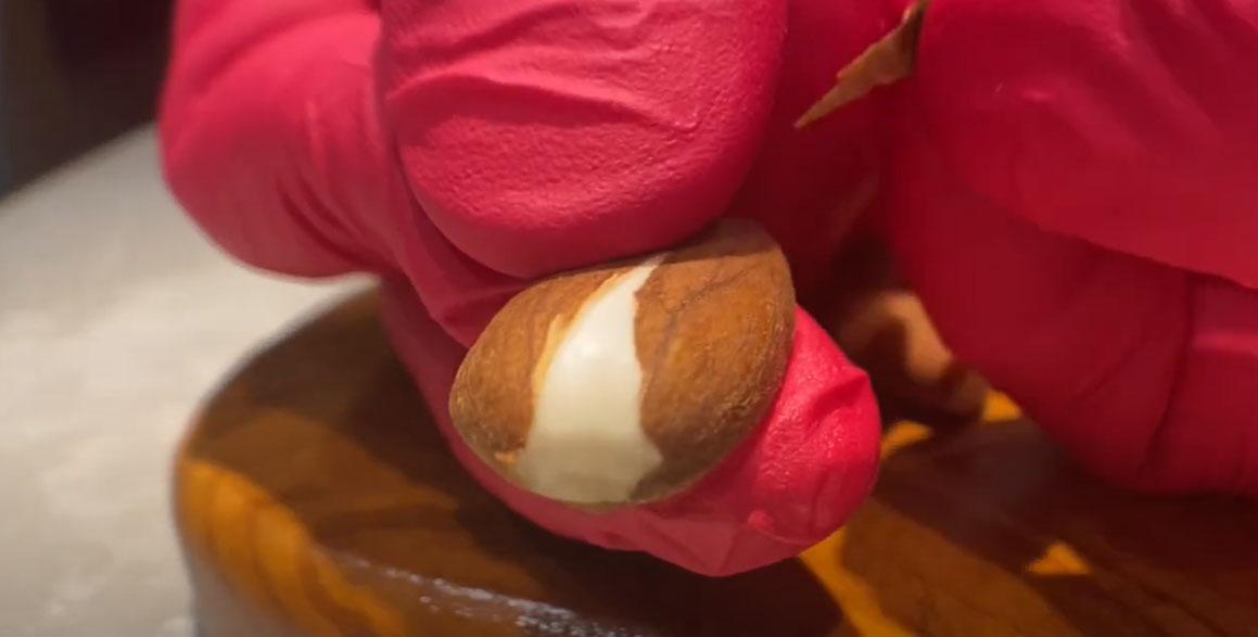 Podrobný recept na výrobu mandlových lupínků - krok 3