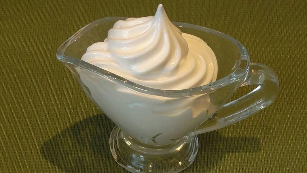 Comment épaissir le glaçage d'un gâteau