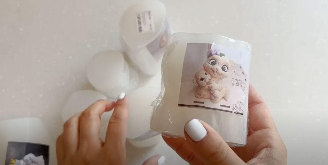 Motlles per fer figures de xocolata