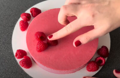 موس التوت: وصفة بسيطة خطوة بخطوة