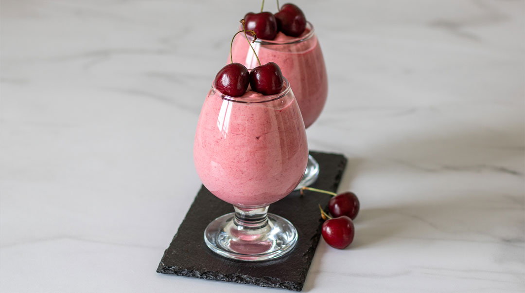 Mousse aux cerises pour desserts et gâteaux