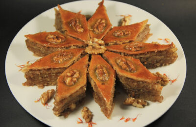 بقلاوة أذربيجانية: وصفة خطوة بخطوة لتحضيرها في المنزل