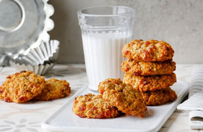 كعكات الشوفان: وصفة لذيذة خطوة بخطوة