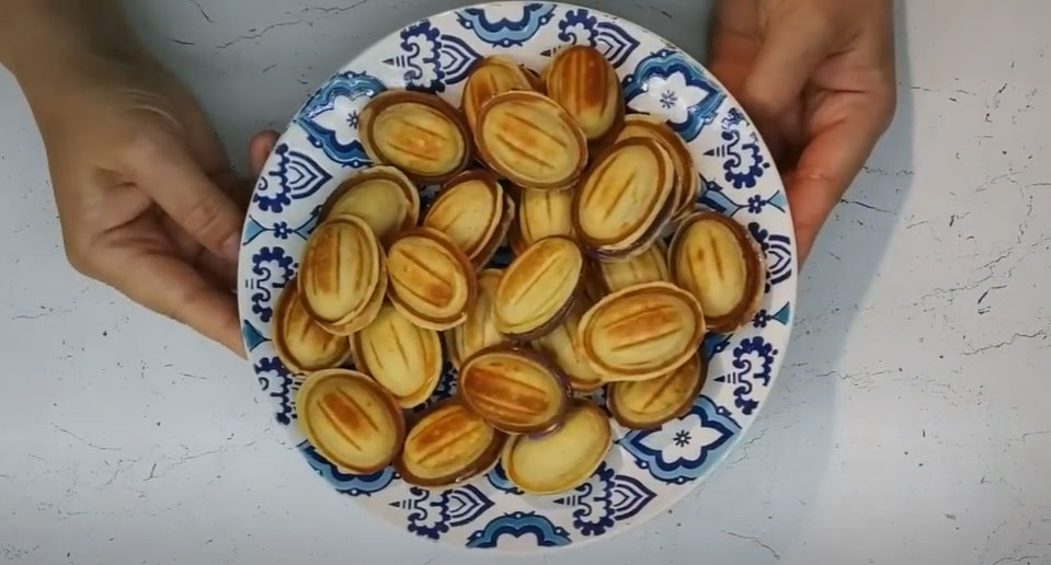 Fruits secs baixos en calories amb llet condensada per a diabètics, sense sucre i sense gluten